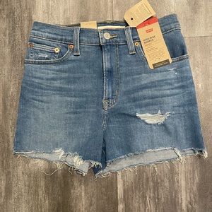 Levis high rise shorts, new with tags